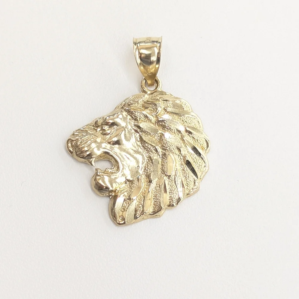 10kt Real Gold Lion Face Pendant - Picture 4 of 6